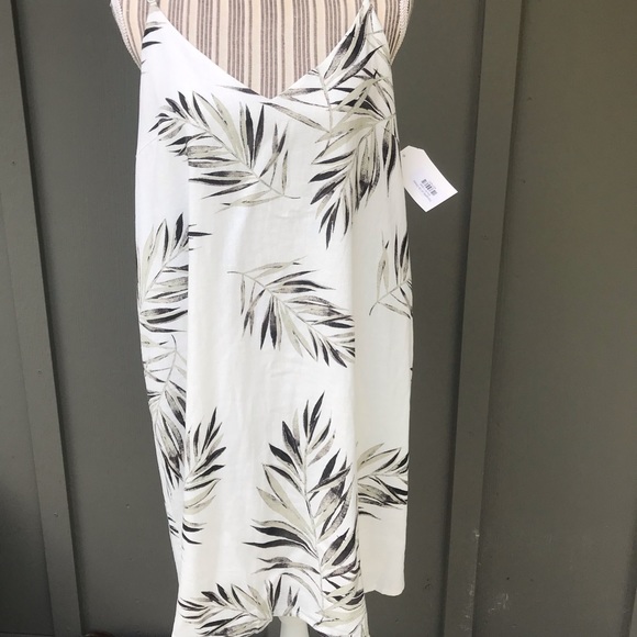 Dresses & Skirts - NWT Adorable Sundress